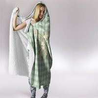 Liko Kukui Hawai'i Palaka Squares Maile Leaf Hooded Blanket Flowers Hawaiian Quilt Patterns