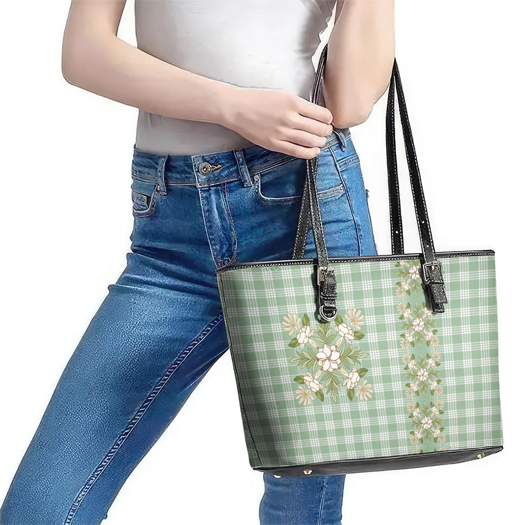 Liko Kukui Hawai'i Palaka Squares Maile Leaf Leather Tote Bag Flowers Hawaiian Quilt Patterns