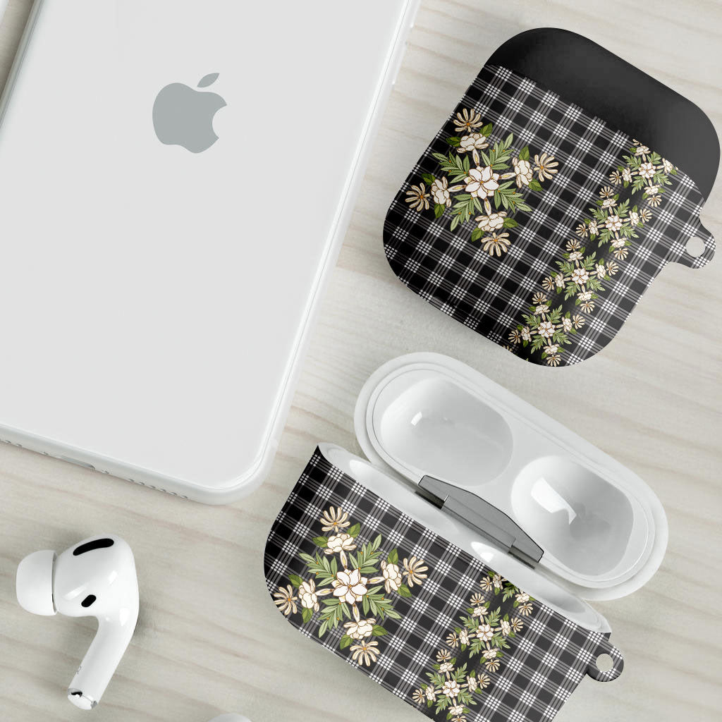 Pauli Hawai'i Palaka Squares Maile Leaf AirPods Case Flowers Hawaiian Quilt Patterns