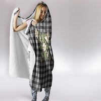 Pauli Hawai'i Palaka Squares Maile Leaf Hooded Blanket Flowers Hawaiian Quilt Patterns