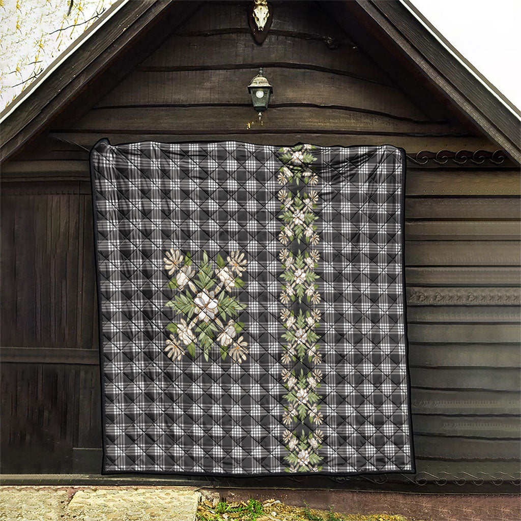 Pauli Hawai'i Palaka Squares Maile Leaf Quilt Flowers Hawaiian Quilt Patterns