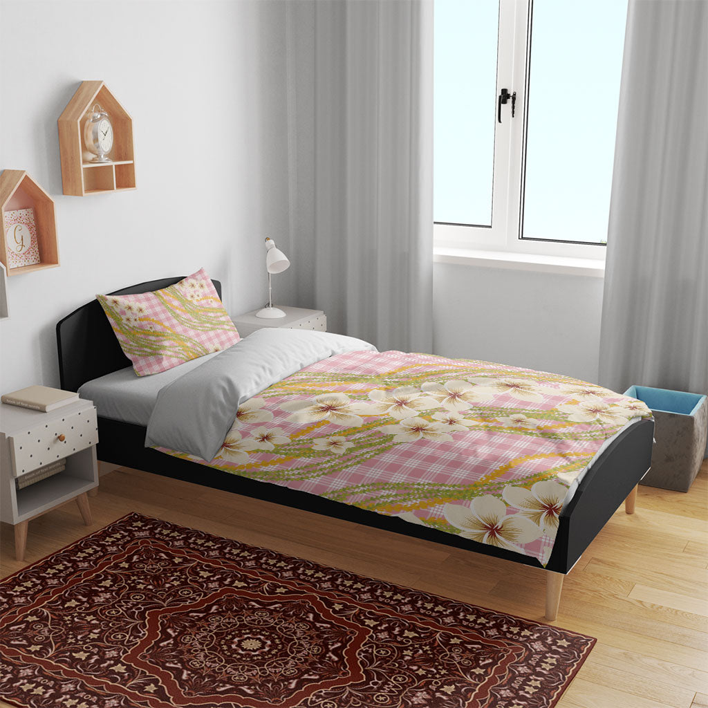 Akala Hamele Palaka Plumeria Bedding Set Puakenikeni and Maile Lei