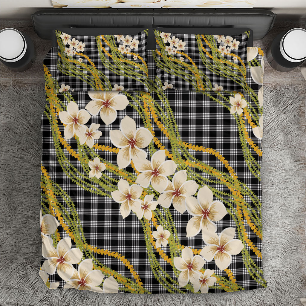 Ele'ele Hawai'i Palaka Plumeria Bedding Set Puakenikeni and Maile Lei