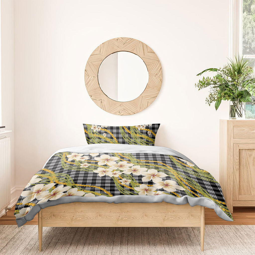 Ele'ele Hawai'i Palaka Plumeria Bedding Set Puakenikeni and Maile Lei