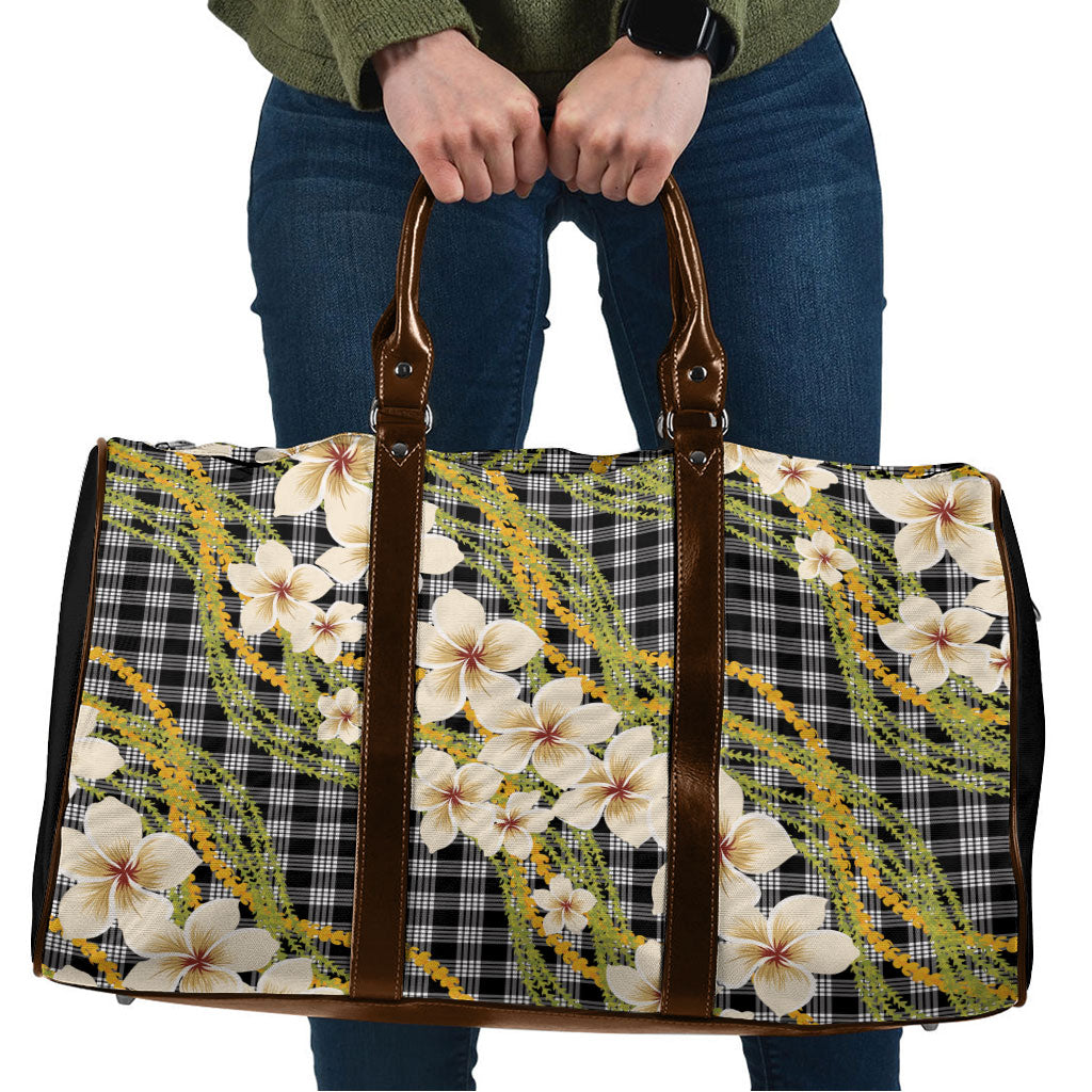 Ele'ele Hawai'i Palaka Plumeria Travel Bag Puakenikeni and Maile Lei