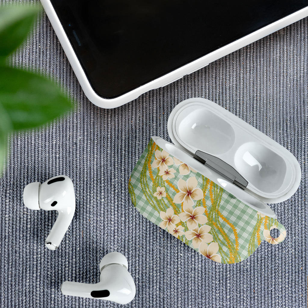 Liko Kukui Hawai'i Palaka Plumeria AirPods Case Puakenikeni and Maile Lei
