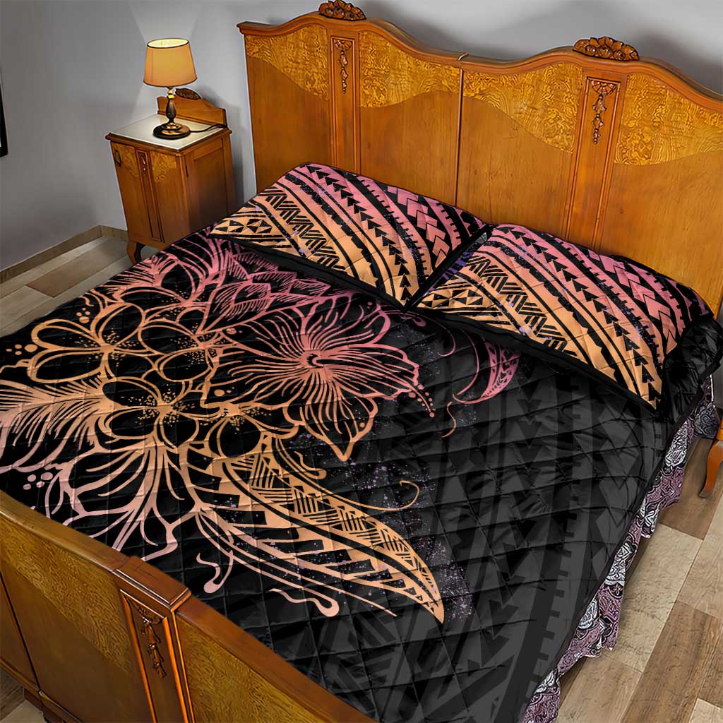 Floral Polynesian Hibiscus Tattoo Quilt Bed Set Peach Gradient Style