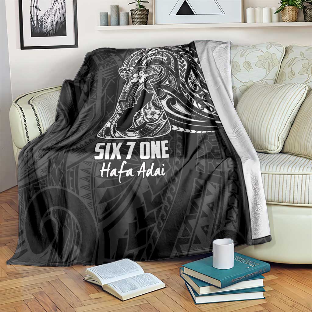 Black Guam Latte Stone Tribal Tattoo Blanket Hafa Adai Six 7 One LT9 Black - Polynesian Pride