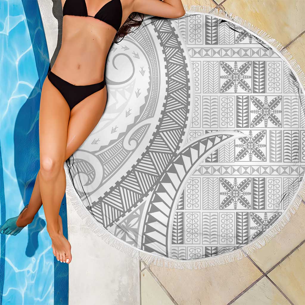 Niue White Sunday Beach Blanket Niuean Lotu Tamaiti Hiapo Pattern - Polynesian Pride