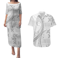 Niue White Sunday Couples Matching Puletasi and Hawaiian Shirt Niuean Lotu Tamaiti Hiapo Pattern - Polynesian Pride
