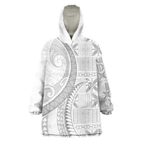 Niue White Sunday Wearable Blanket Hoodie Niuean Lotu Tamaiti Hiapo Pattern - Polynesian Pride