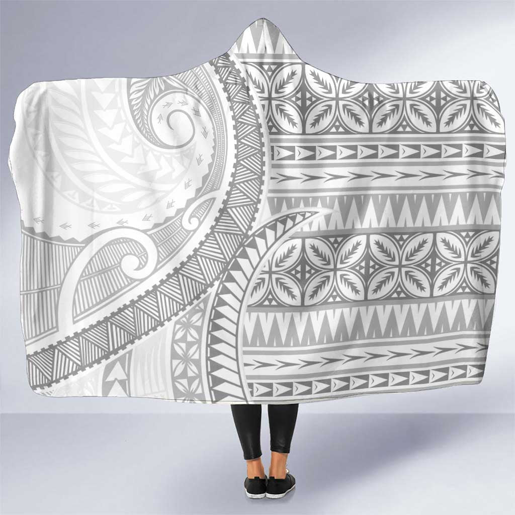 Polynesian White Sunday Hooded Blanket Lotu Tamaiti Melanesian Pattern LT9 One Size White - Polynesian Pride