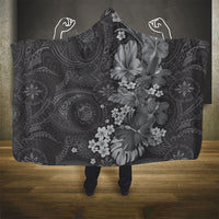 Pauli Hawai'i Hibiscus Hooded Blanket Polynesian Tribal Tattoo Pattern Floral Elements