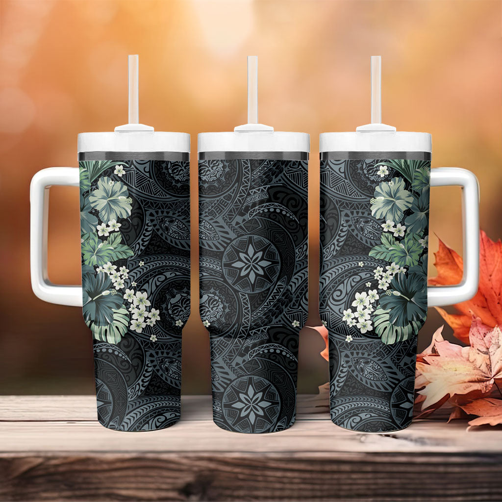 Pauliuli Hawai'i Hibiscus Tumbler With Handle Polynesian Tribal Tattoo Pattern Floral Elements