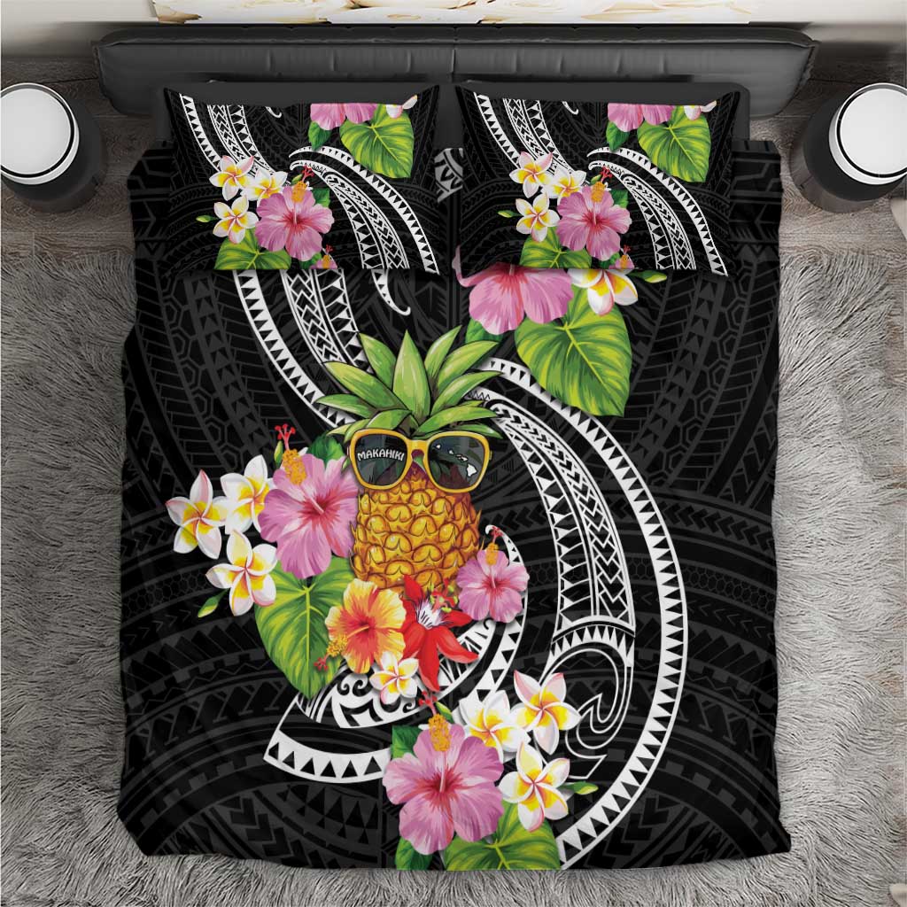 Hau'oli Makahiki Hou Bedding Set Aloha Pineapple Tropical Vibe LT9 Black - Polynesian Pride