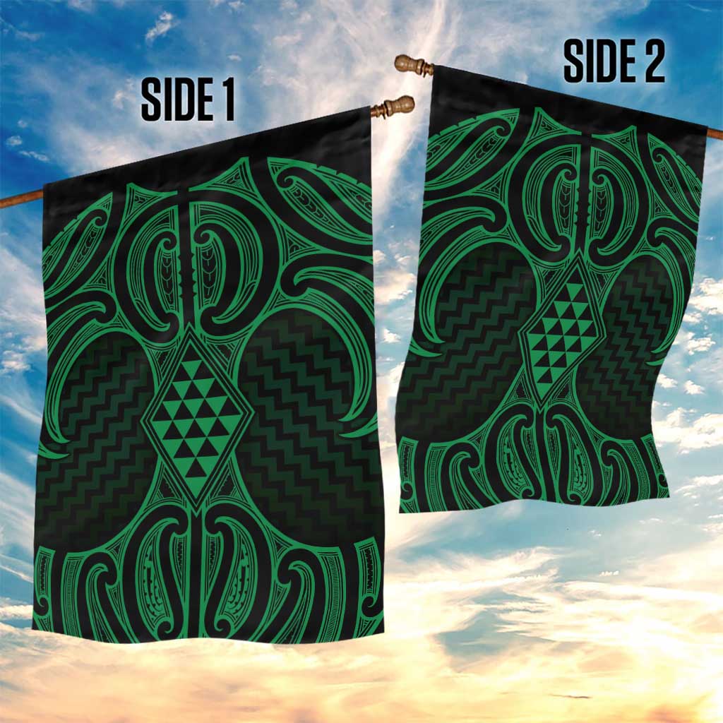 Kakariki Maori Ta Moko Poutama Art Garden Flag