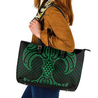 Kakariki Maori Ta Moko Poutama Art Leather Tote Bag