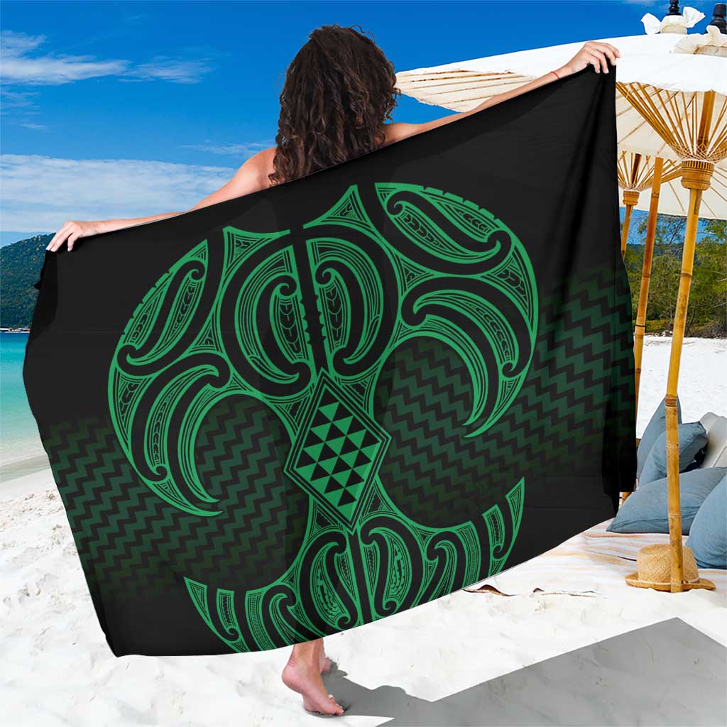 Kakariki Maori Ta Moko Poutama Art Sarong LT9 One Size 44 x 66 inches Green - Polynesian Pride