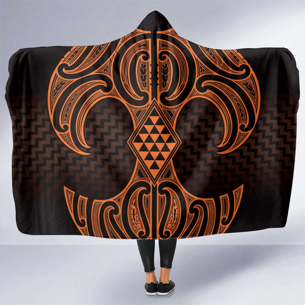 Karaka Maori Ta Moko Poutama Art Hooded Blanket
