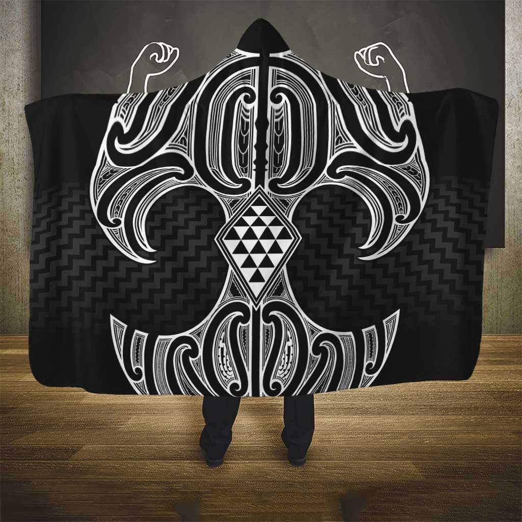 Ma Maori Ta Moko Poutama Art Hooded Blanket
