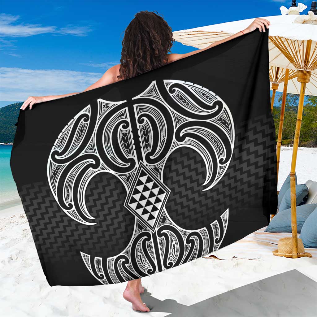 Ma Maori Ta Moko Poutama Art Sarong LT9 One Size 44 x 66 inches White - Polynesian Pride
