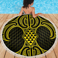 Mahi-dawg Maori Ta Moko Poutama Art Beach Blanket