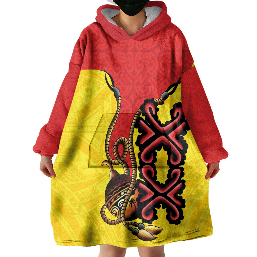 Personalised Papua New Guinea Oro Necklace Wearable Blanket Hoodie Gold Melanesia Traditional Pattern