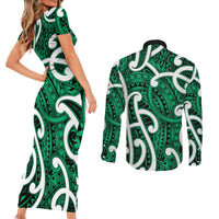Aotearoa Maori Kowhaiwhai Couples Matching Short Sleeve Bodycon Dress and Long Sleeve Button Shirt Kakariki Puhoro and Patiki