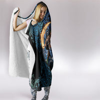 Samoa Siva Afi Hooded Blanket Fireknife Fire Dance Pacific Tribal Motif