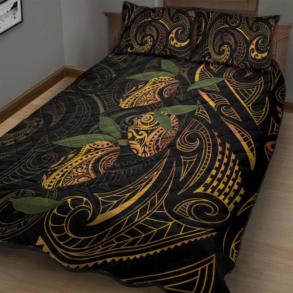 Hawaiian Mango Tribal Tattoo Quilt Bed Set Gold Pacific Traditional Pattern