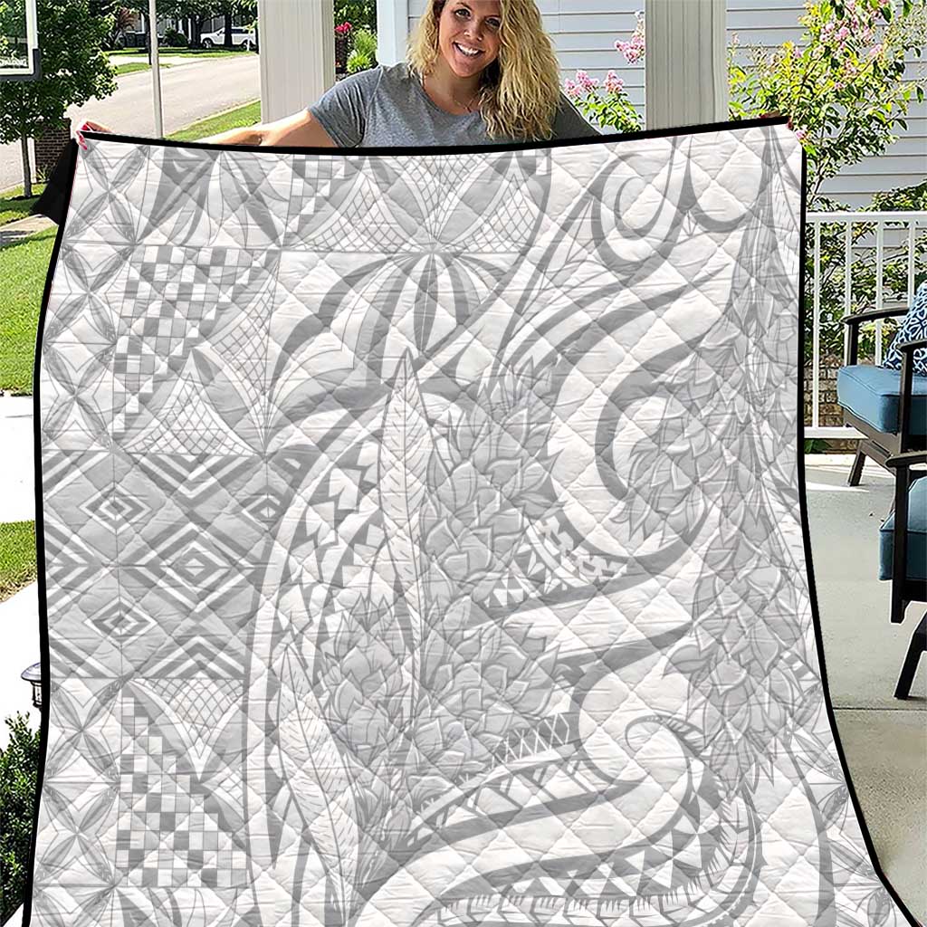Lotu Tamaiti Samoa Siapo Quilt White Sunday With Teuila Torch Ginger LT9 White - Polynesian Pride