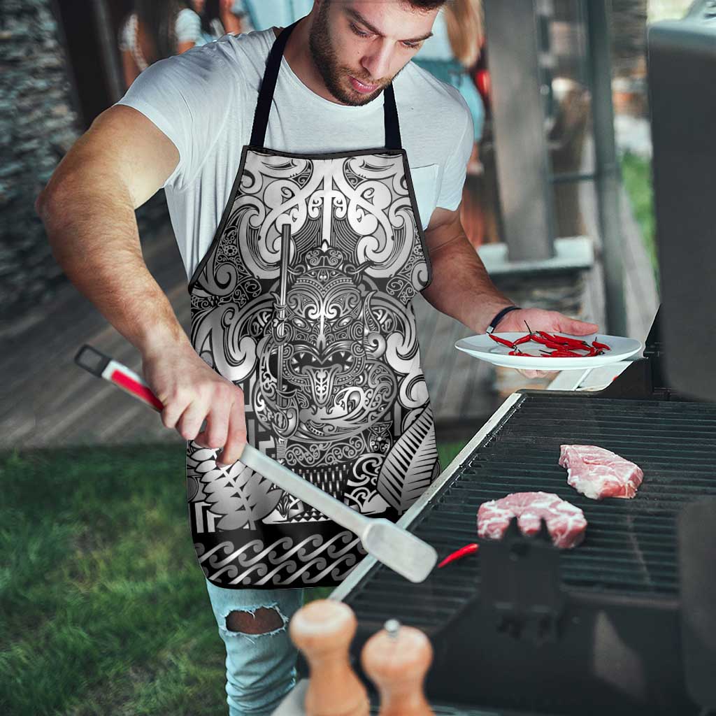 New Zealand Taiaha Maori Apron Kiwikiwi Minimalist Silver Fern Tukutuku Motif