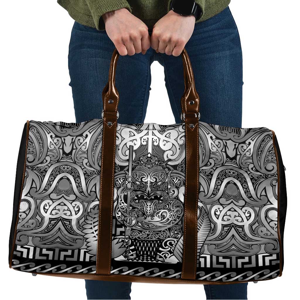 New Zealand Taiaha Maori Travel Bag Kiwikiwi Minimalist Silver Fern Tukutuku Motif
