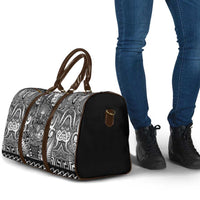 New Zealand Taiaha Maori Travel Bag Kiwikiwi Minimalist Silver Fern Tukutuku Motif