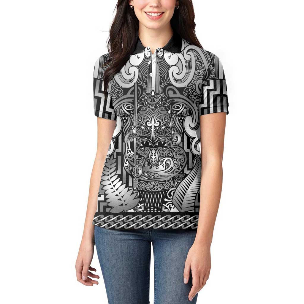 Custom New Zealand Taiaha Maori Women Polo Shirt Kiwikiwi Minimalist Silver Fern Tukutuku Motif