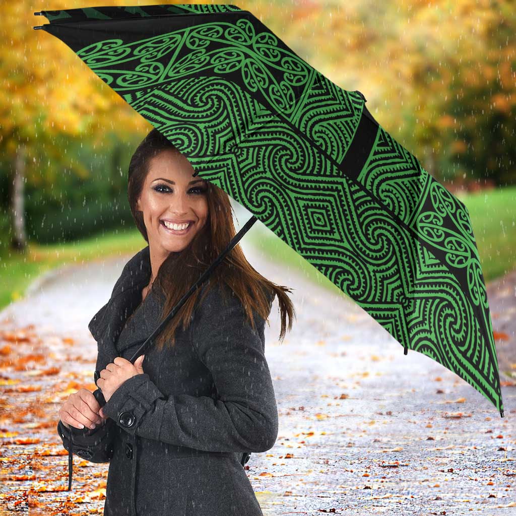 New Zealand Maori Kowhaiwhai Umbrella Kakariki Maui and Mangopare - Polynesian Pride