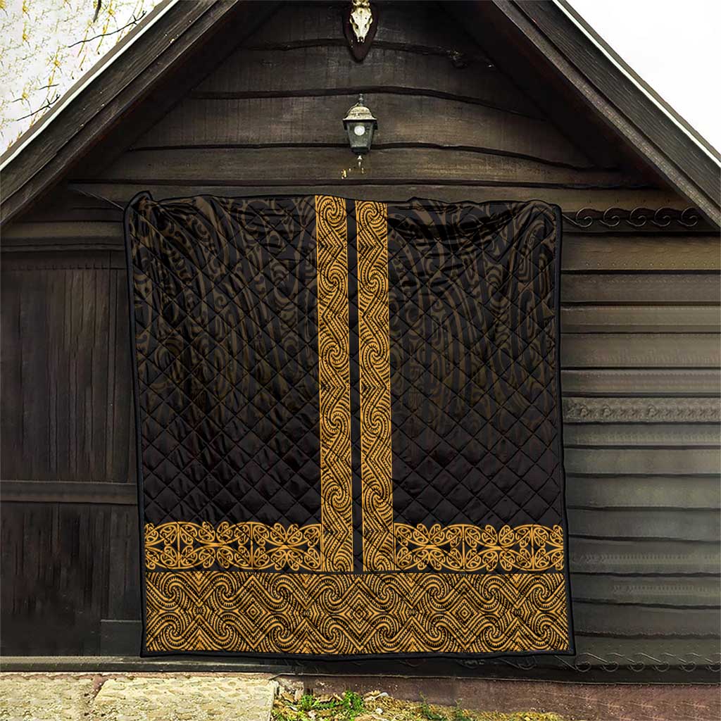 New Zealand Maori Kowhaiwhai Quilt Karaka Maui and Mangopare