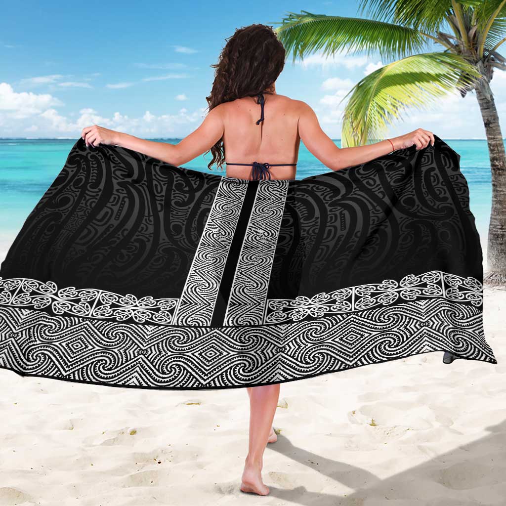 New Zealand Maori Kowhaiwhai Sarong Pango Maui and Mangopare