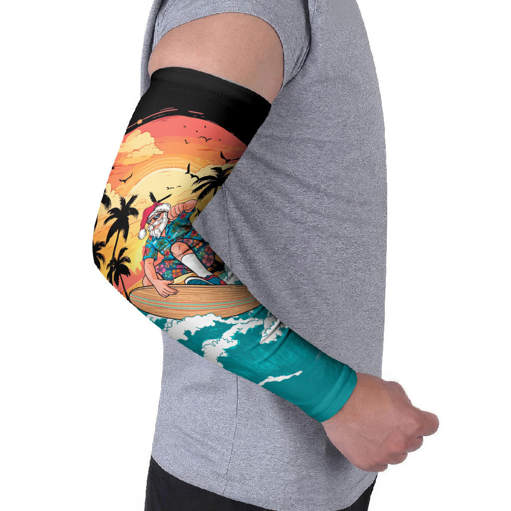 Vintage Santa Claus Surfing Summer Arm Sleeves Mele Kalikimaka i Iulai!