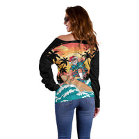 Vintage Santa Claus Surfing Summer Off Shoulder Sweater Mele Kalikimaka i Iulai!