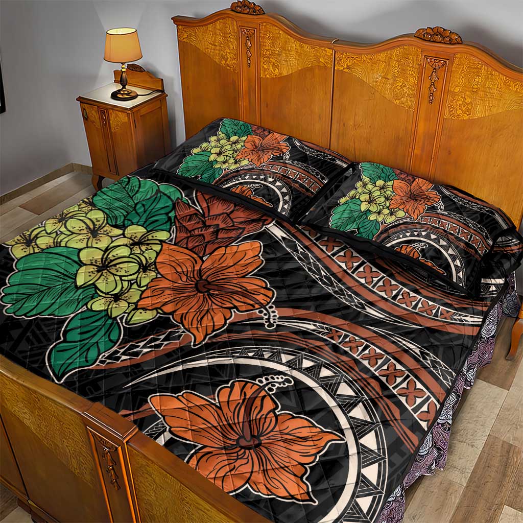 Vintage Hibiscus Pacific Floral Quilt Bed Set