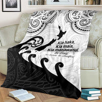 Kia Haka Maori language Blanket Te Reo Maori Inspired Art