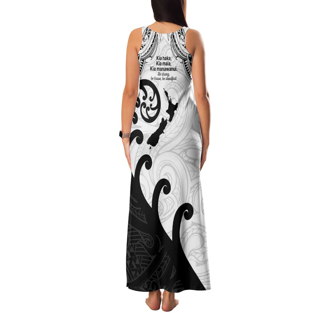 Kia Haka Maori language Family Matching Tank Maxi Dress and Hawaiian Shirt Te Reo Maori Inspired Art