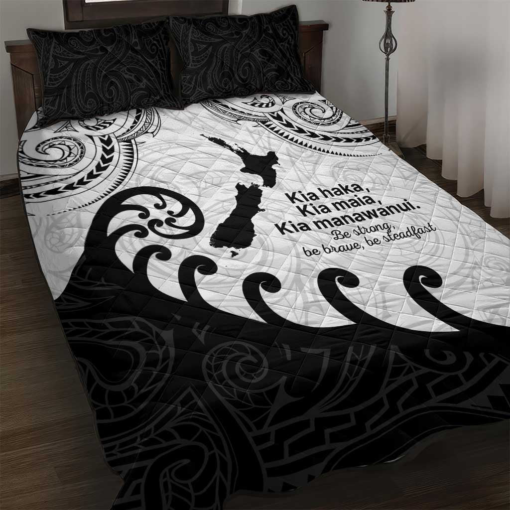Kia Haka Maori language Quilt Bed Set Te Reo Maori Inspired Art LT9 white - Polynesian Pride