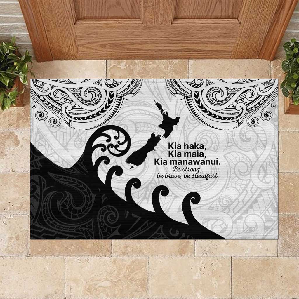 Kia Haka Maori language Rubber Doormat Te Reo Maori Inspired Art LT9 white - Polynesian Pride