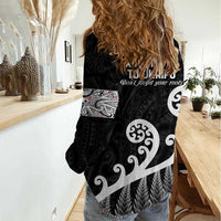 Kia Mau Ki To Ukaipo Women Casual Shirt Te Reo Maori Koru Fern Art