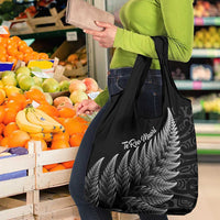 New Zealand Te Reo Māori Grocery Bag Simple Black Fern