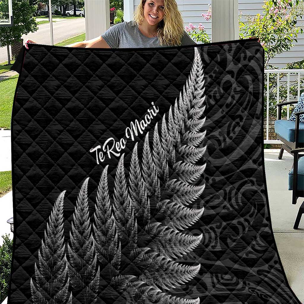 New Zealand Te Reo Mori Quilt Simple Black Fern LT9 Black - Polynesian Pride