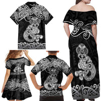 Te Reo Maori Tiki Inspired Art Family Matching Off Shoulder Maxi Dress and Hawaiian Shirt