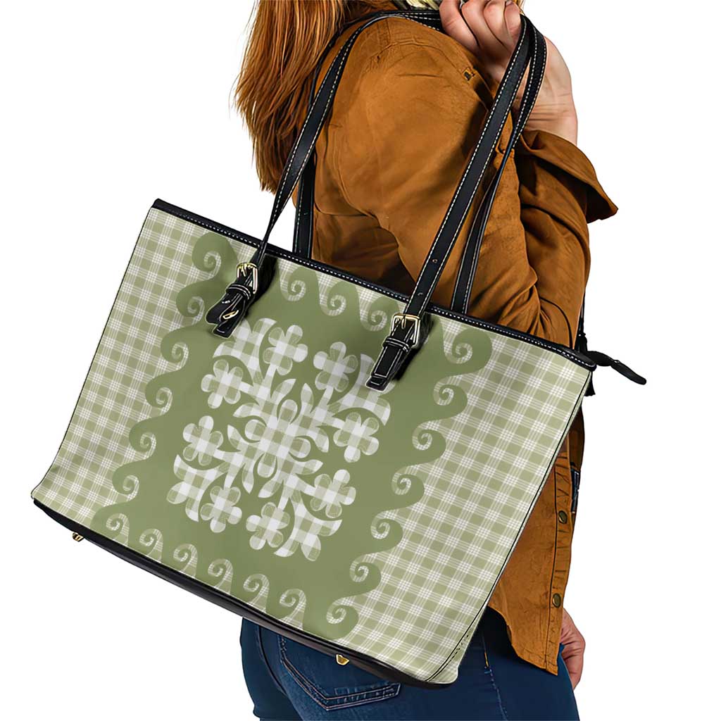 Green Ulu Palaka Quilt Pattern Leather Tote Bag Hawaii Culture Breadfruit - Polynesian Pride